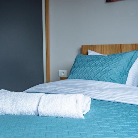 E&S Luxury Suite Apartments Ohri Dış mekan fotoğraf