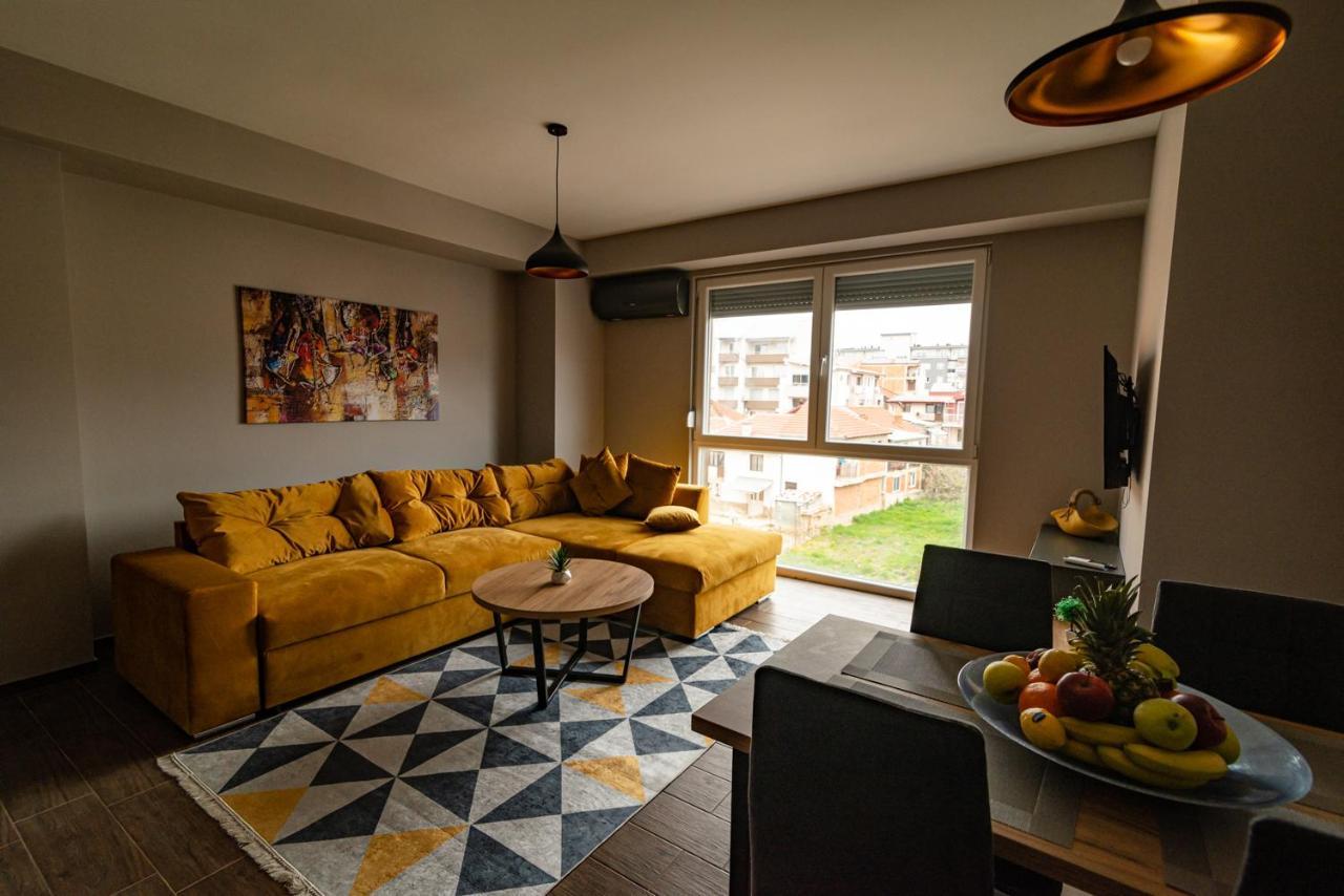 E&S Luxury Suite Apartments Ohri Dış mekan fotoğraf