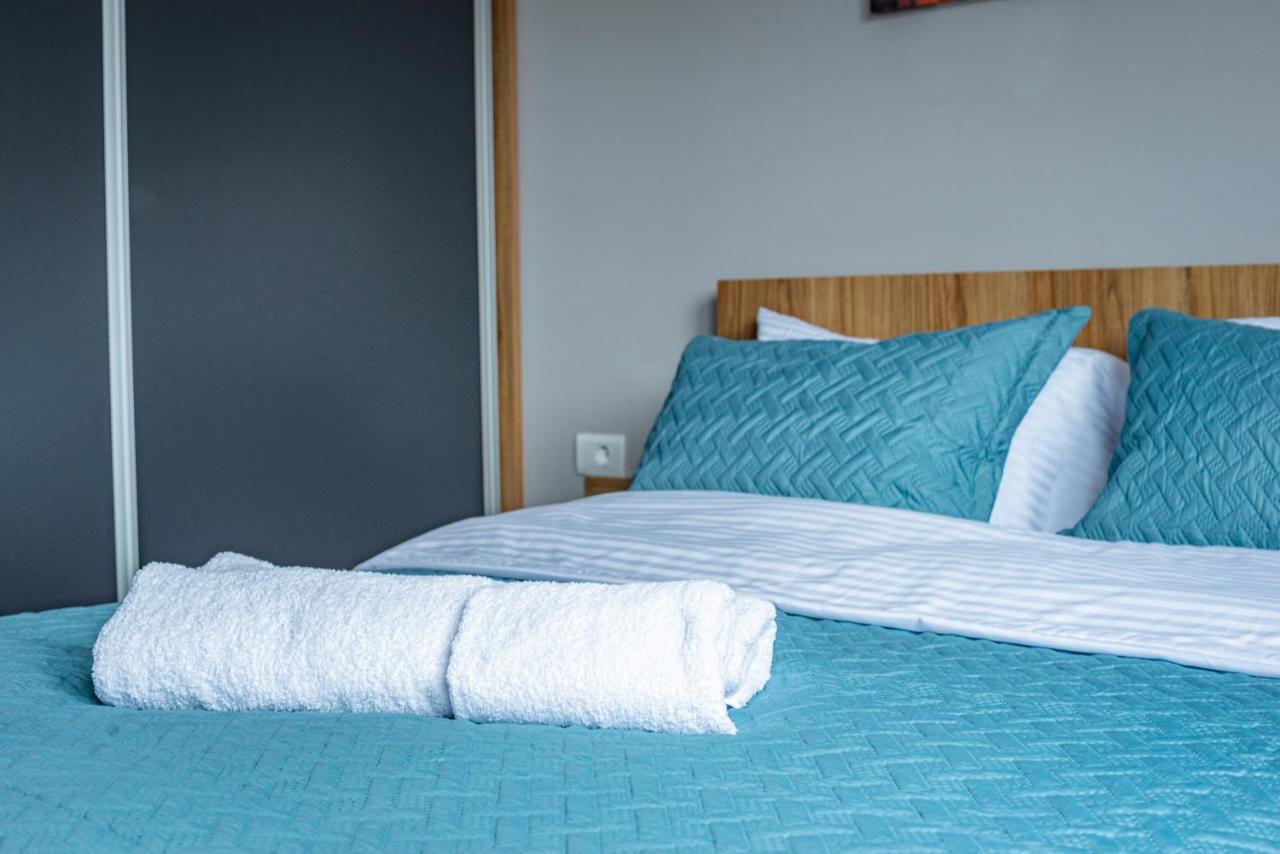 E&S Luxury Suite Apartments Ohri Dış mekan fotoğraf