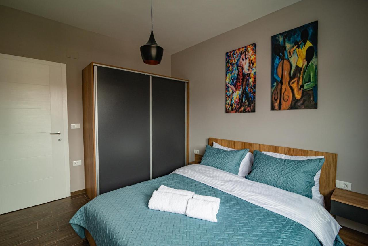 E&S Luxury Suite Apartments Ohri Dış mekan fotoğraf