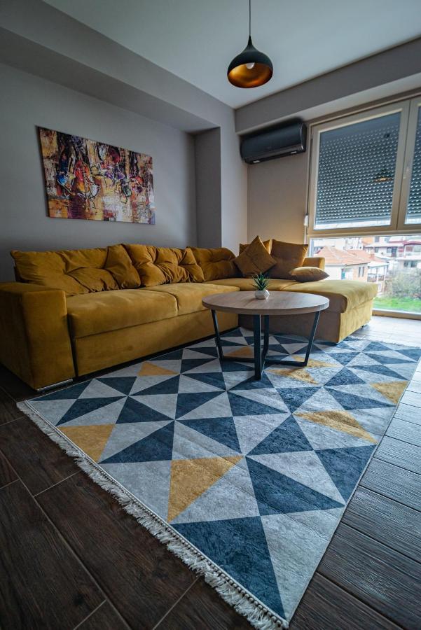 E&S Luxury Suite Apartments Ohri Dış mekan fotoğraf